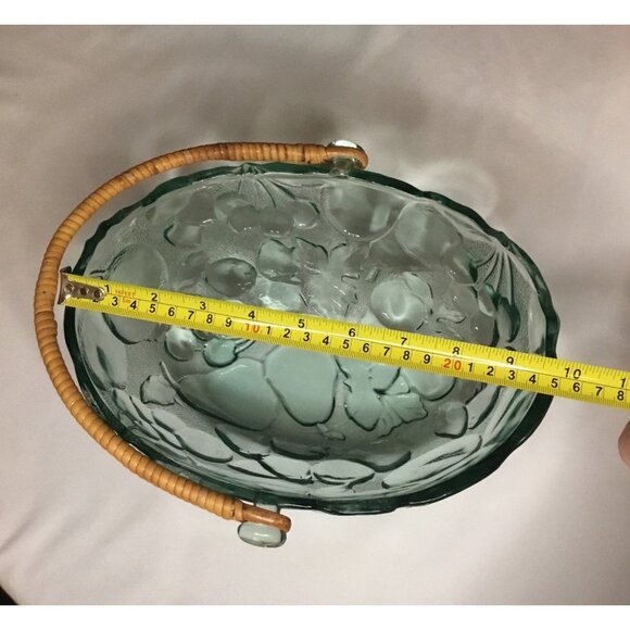 Vintage Indiana Glass Co Green Fruit Embossed Bowl Basket with Rattan Handle - Picture 6 of 6